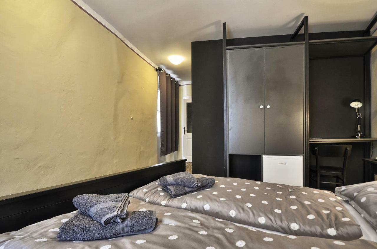 Room Zimmer Portarol Воднян Экстерьер фото